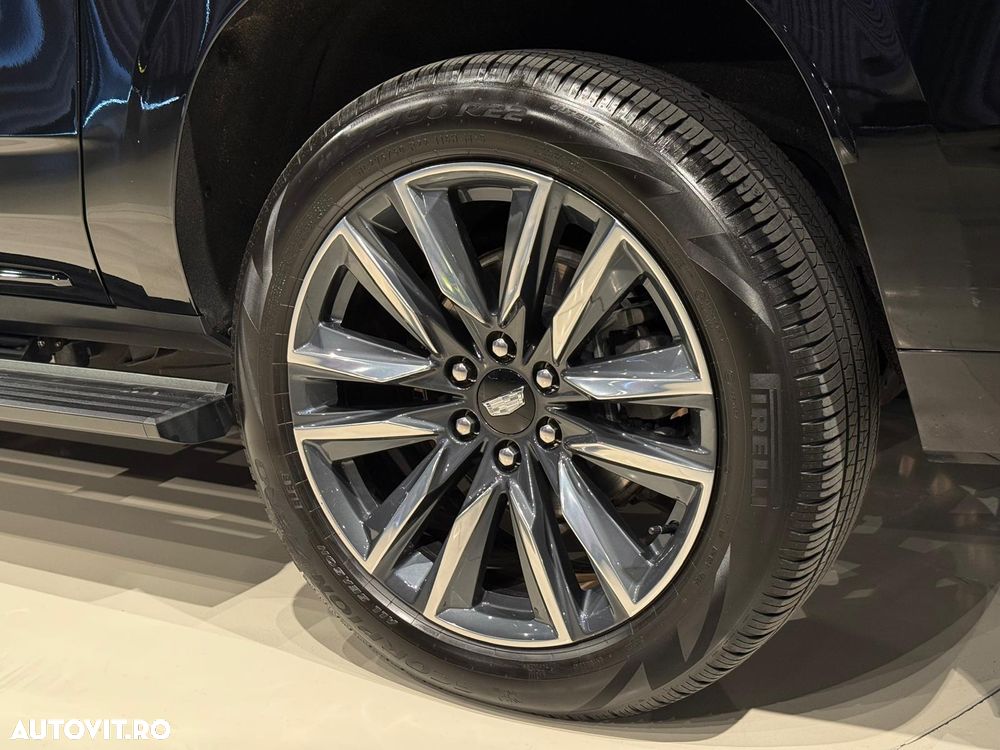 Cadillac Escalade 6.2 V8 ESV Platinum - 17