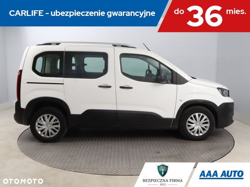 Peugeot Rifter - 8