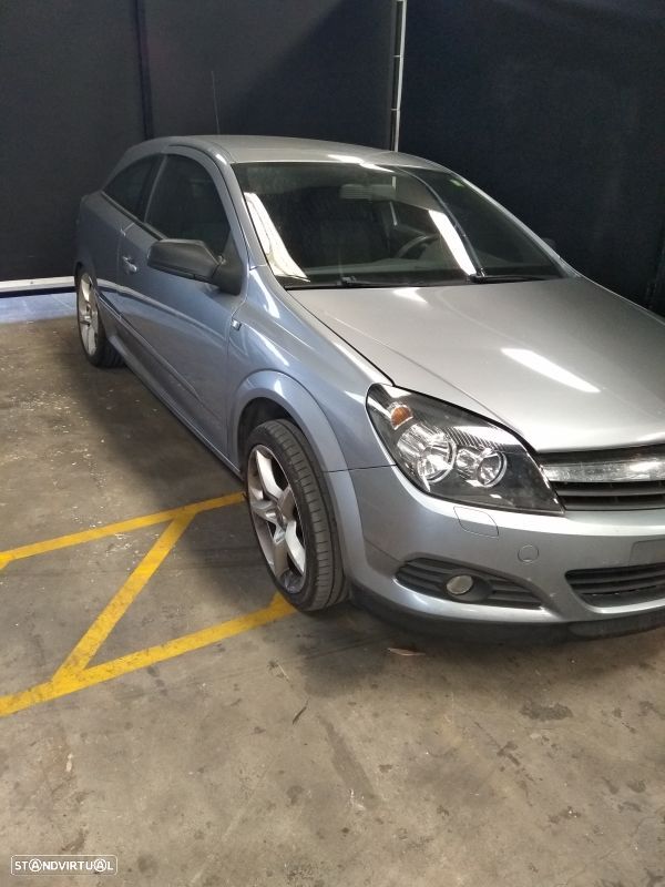 Para Peças Opel Astra H Gtc (A04) - 2