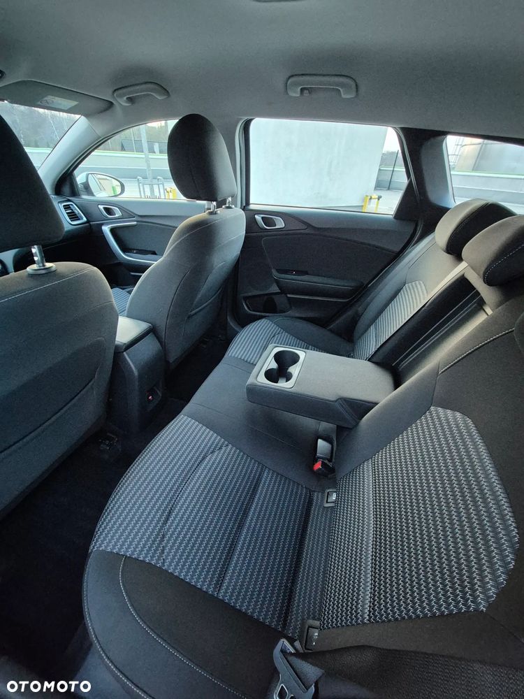 Kia Ceed 1.5 T-GDI L - 15
