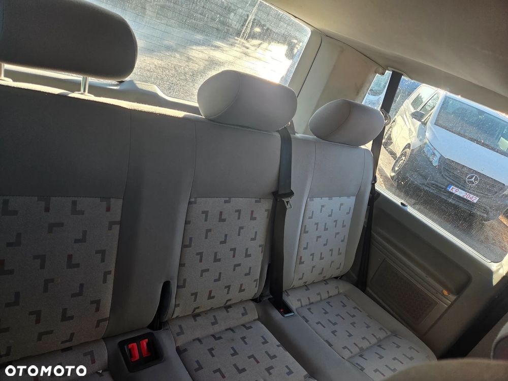 Volkswagen Transporter L2H1 4Motion - 9