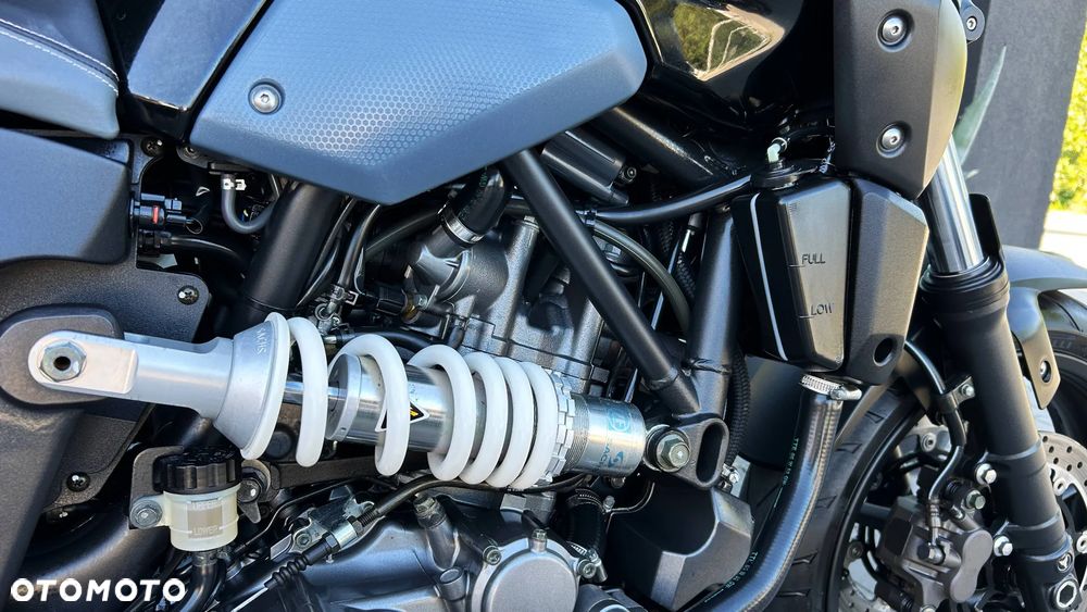 Yamaha MT - 13