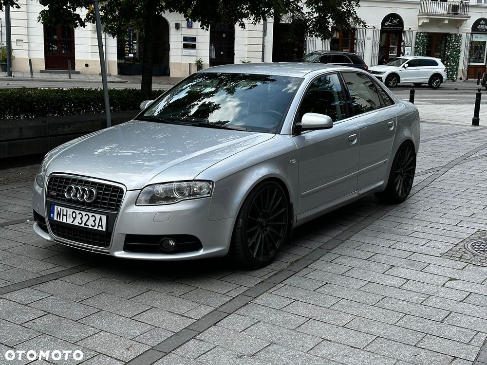 Audi A4 Limousine 2.0T FSI Quattro - 1