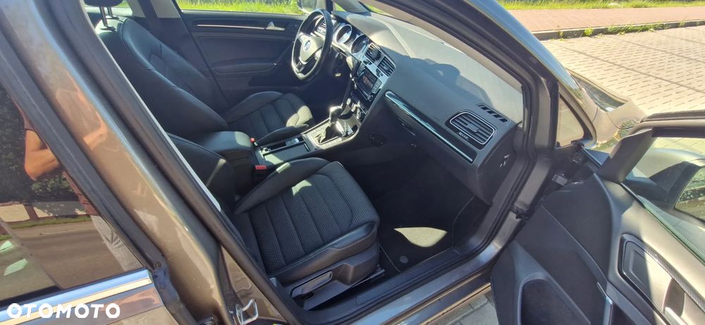 Volkswagen Golf 2.0 BlueTDI DSG Highline - 14