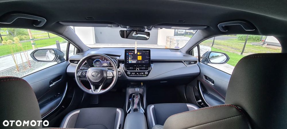 Toyota Corolla - 13