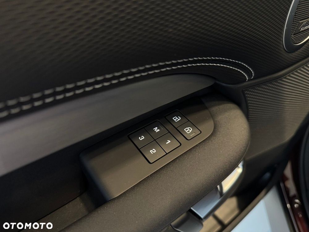 Land Rover Discovery - 9