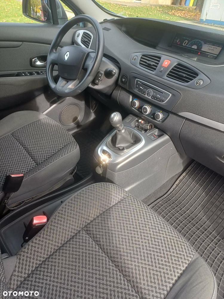 Renault Scenic 1.6 16V Expression - 4