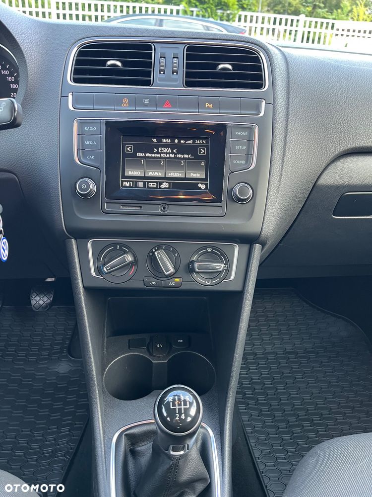 Volkswagen Polo 1.2 TSI BMT Comfortline - 30