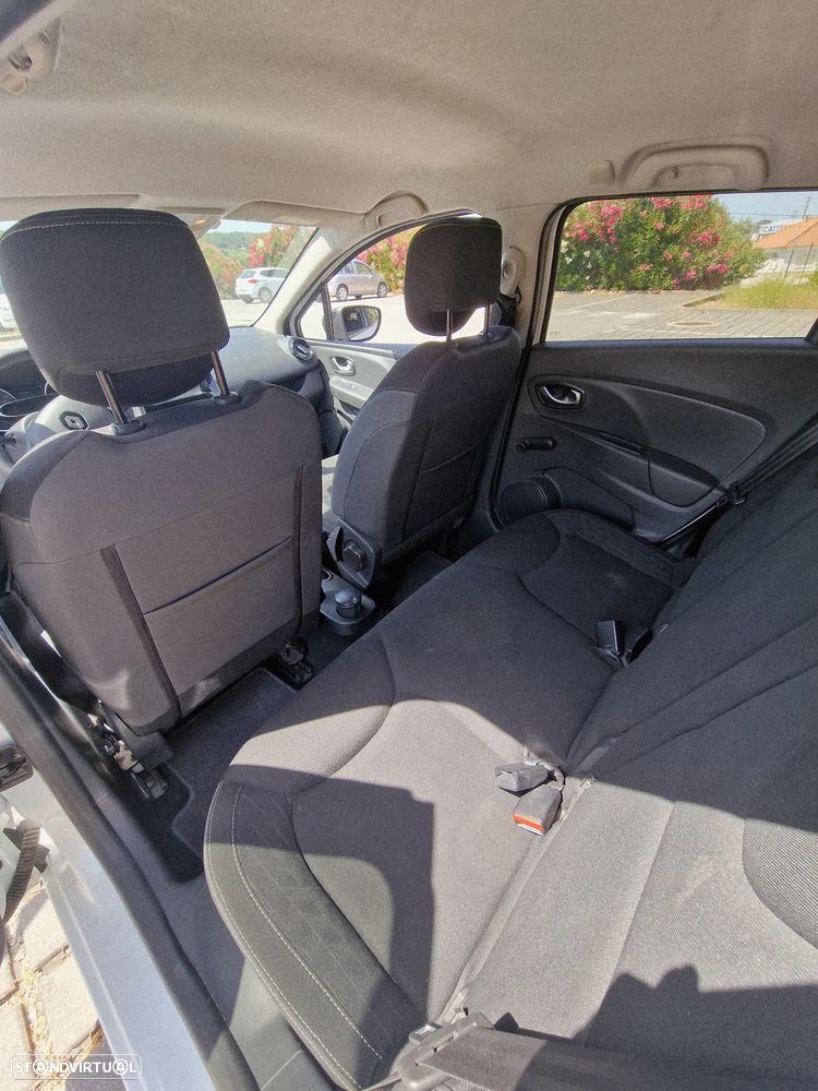 Renault Clio Sport Tourer 0.9 TCe Limited - 8