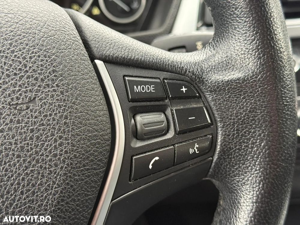 BMW Seria 3 318d xDrive Luxury Line - 20