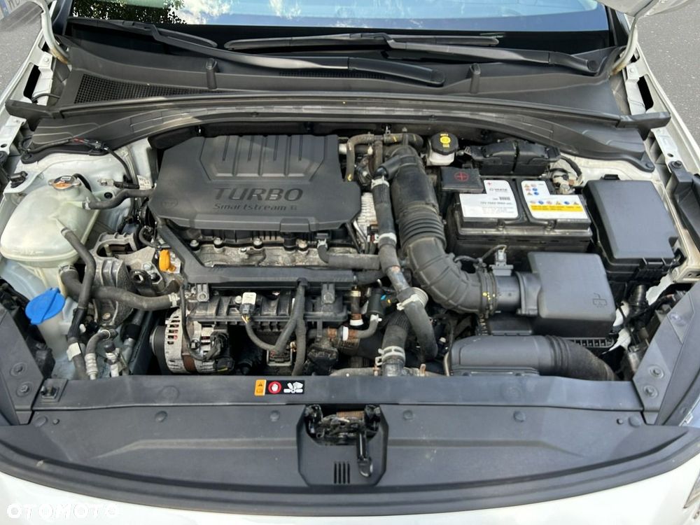 Kia XCeed - 24