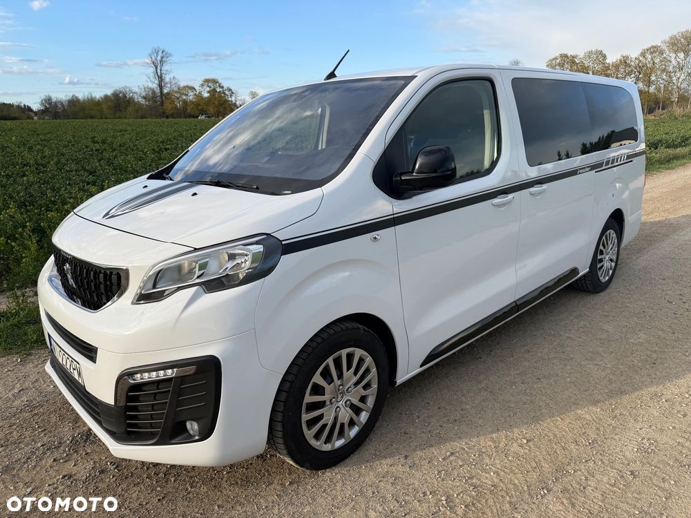 Peugeot Traveller 2.0 BlueHDi Long Active - 16