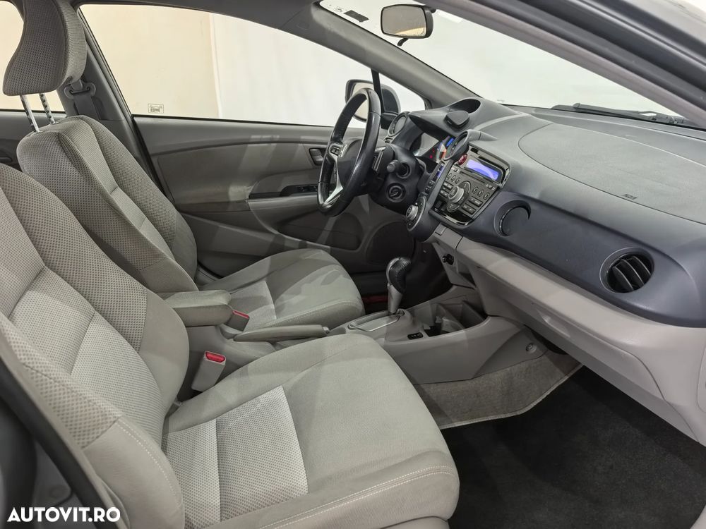 Honda Insight - 24