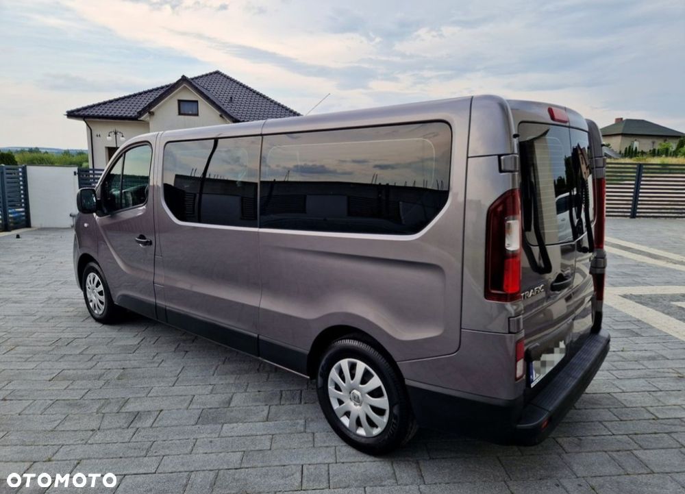 Renault Trafic - 31