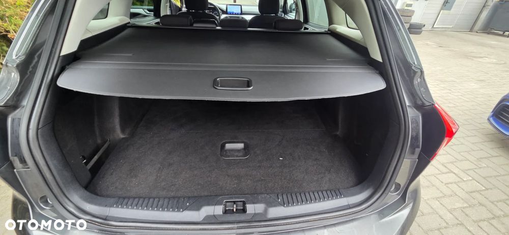 Ford Focus 1.0 EcoBoost STart-Stopp-System TITANIUM - 31