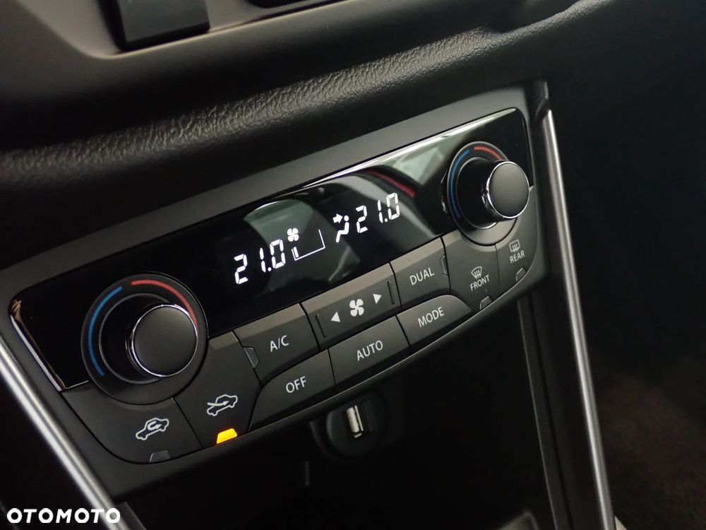 Suzuki S-Cross 1.4 BoosterJet mHEV Premium Plus SP - 12