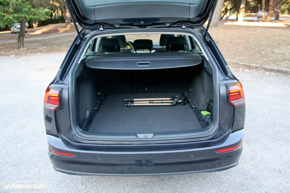 VW Golf Variant 1.0 TSI Life - 28
