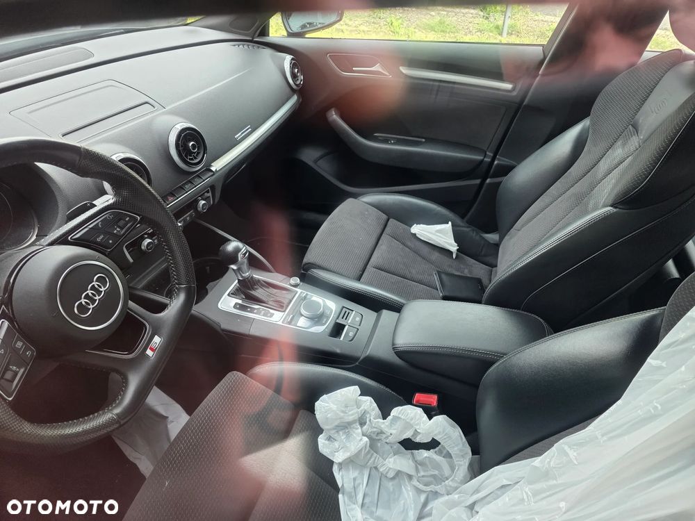 Audi A3 Sportback 1.5 TFSI Sport S tronic - 14