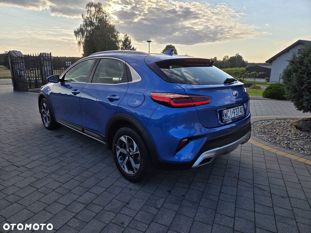 Kia XCeed - 4