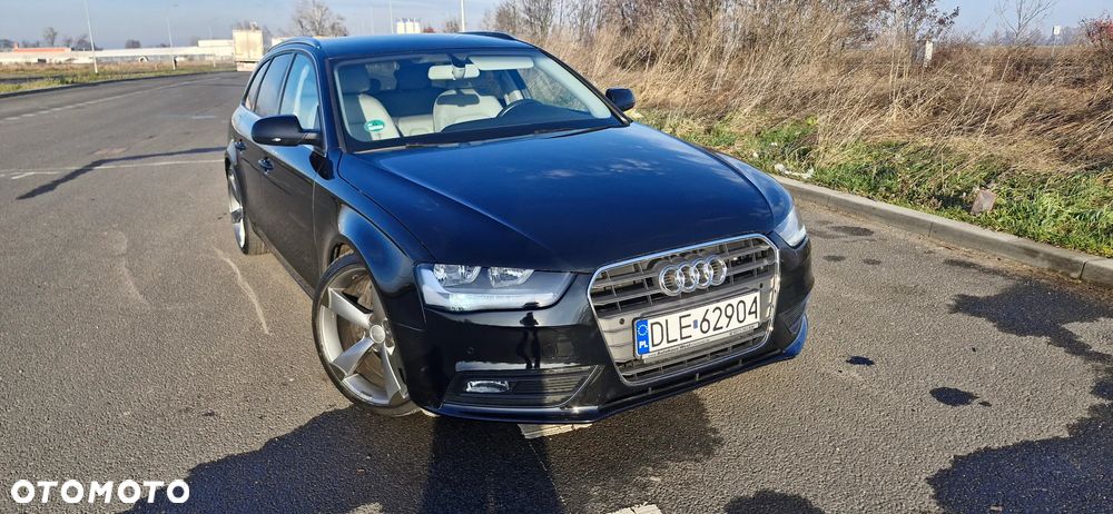 Audi A4 Avant - 25