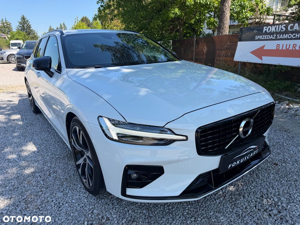 Volvo V60 B3 B R-Design - 15