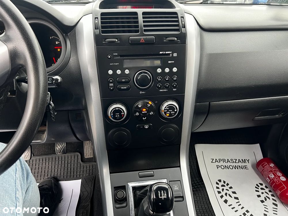 Suzuki Grand Vitara - 16