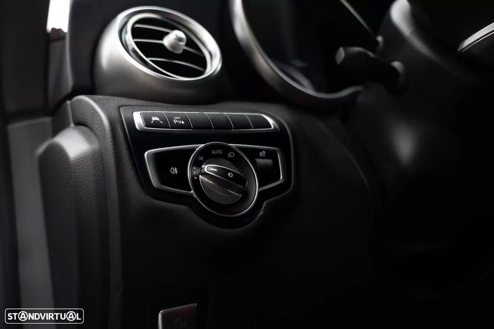 Mercedes-Benz C 43 AMG 4-Matic - 9