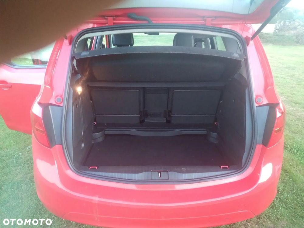 Opel Meriva - 9