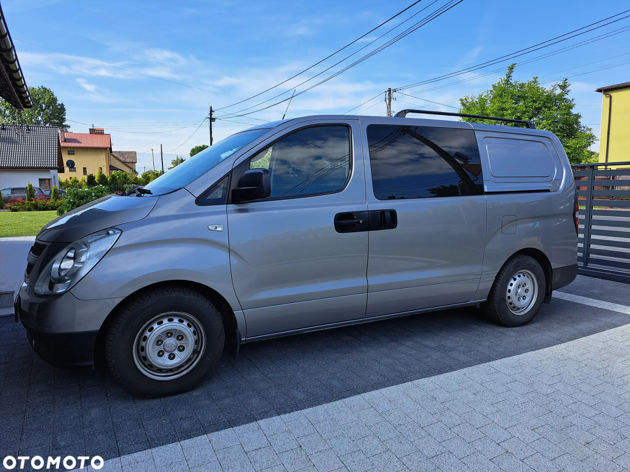Hyundai H-1 2.5 CRDi Travel Premium - 3