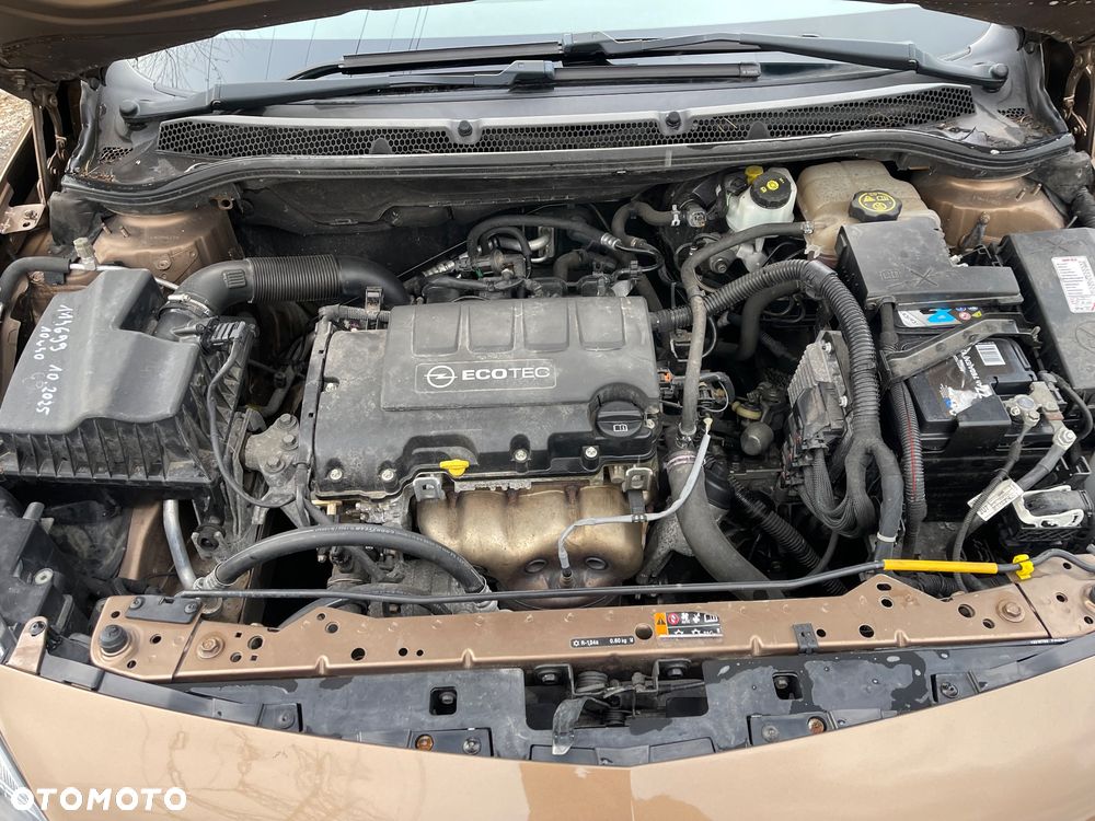 Opel Astra 1.4 ecoFLEX Start/Stop Active - 10