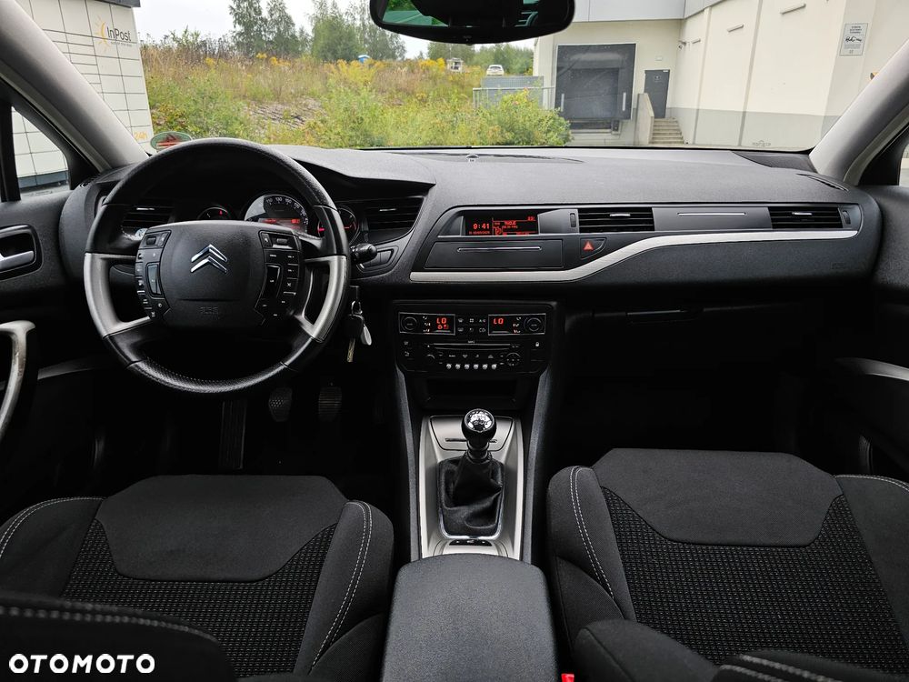 Citroën C5 2.2 HDi Exclusive - 15