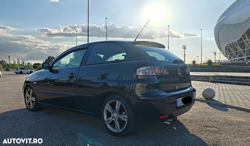 Seat Ibiza 1.8 T FR - 4