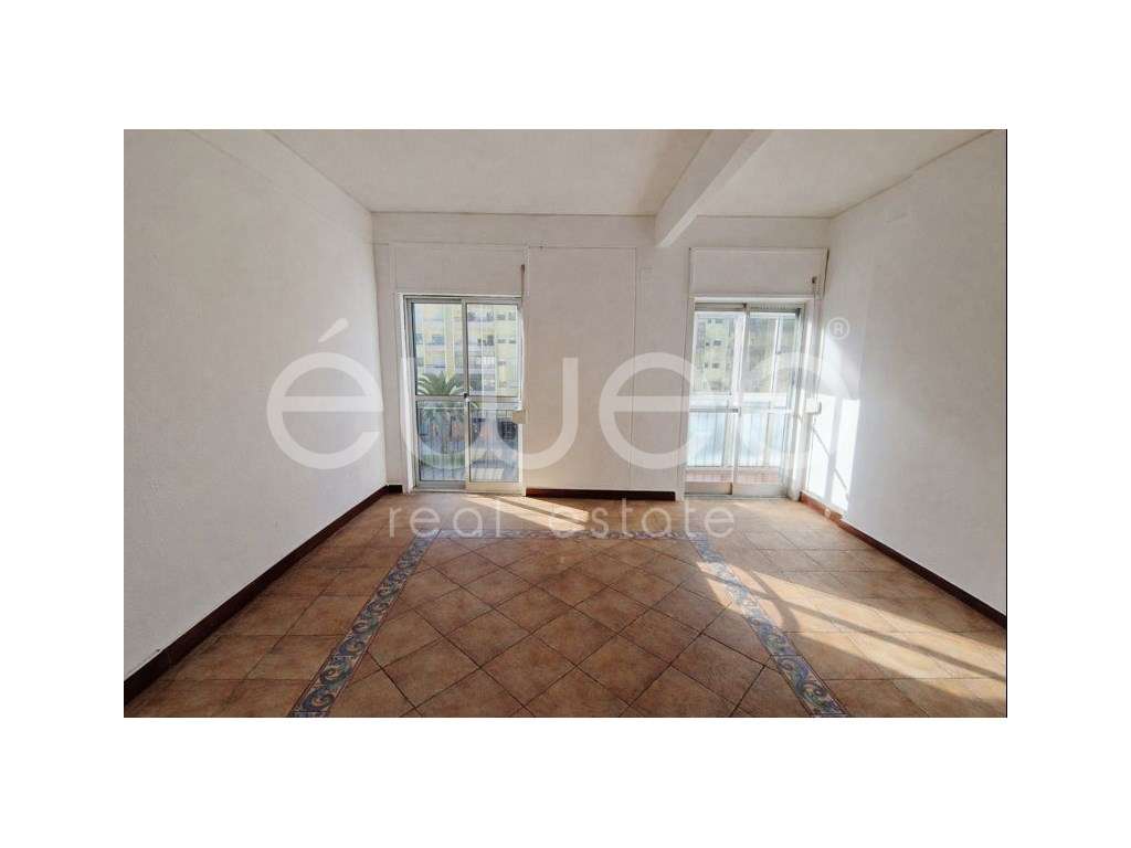 Apartamento T3, Bairro do Liceu, Setúbal - Grande imagem: 2/19
