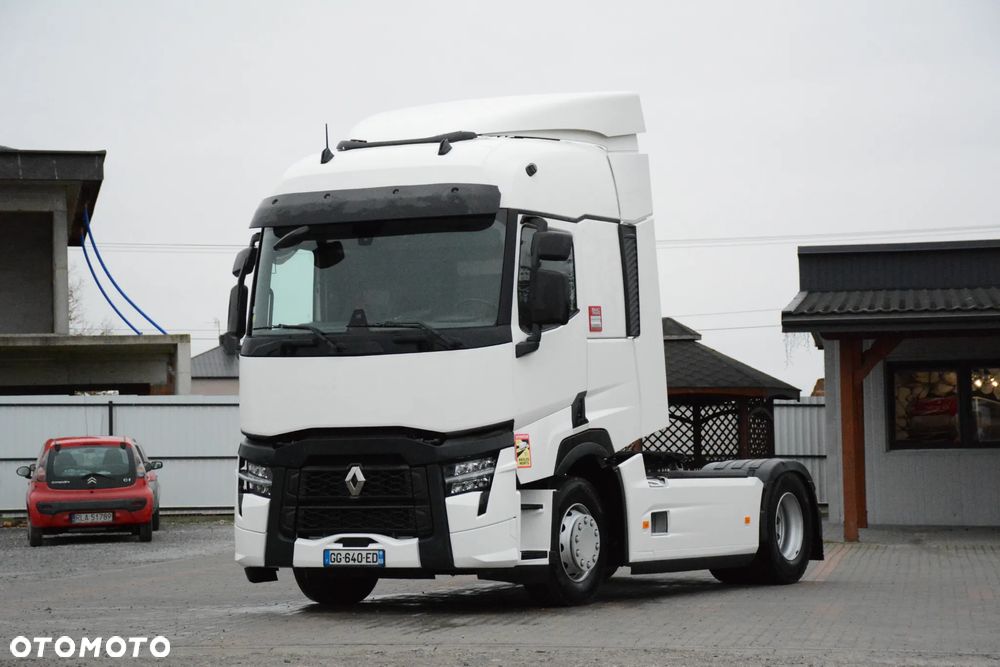 Renault T 460 / 2022r / Retarder / 2 baki / 2 łóżka / Lodówka / Mały przebieg - 3