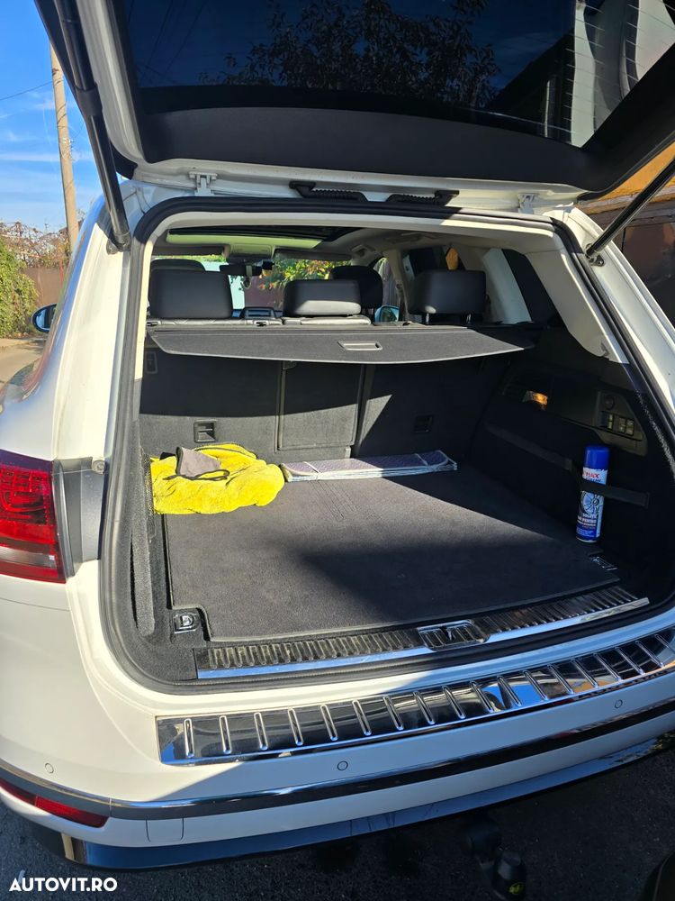 Volkswagen Touareg V6 TDI BMT Supreme Plus - 26