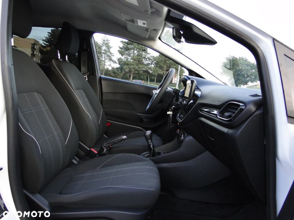 Ford Fiesta - 16
