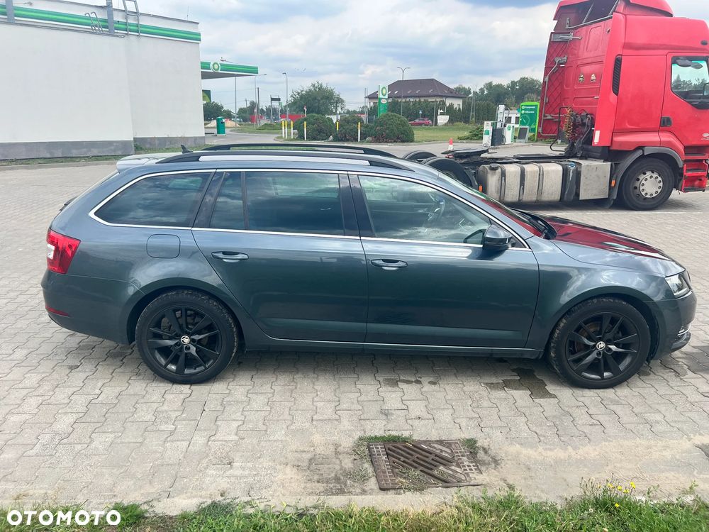 Skoda Octavia 1.5 TSI ACT Style - 6