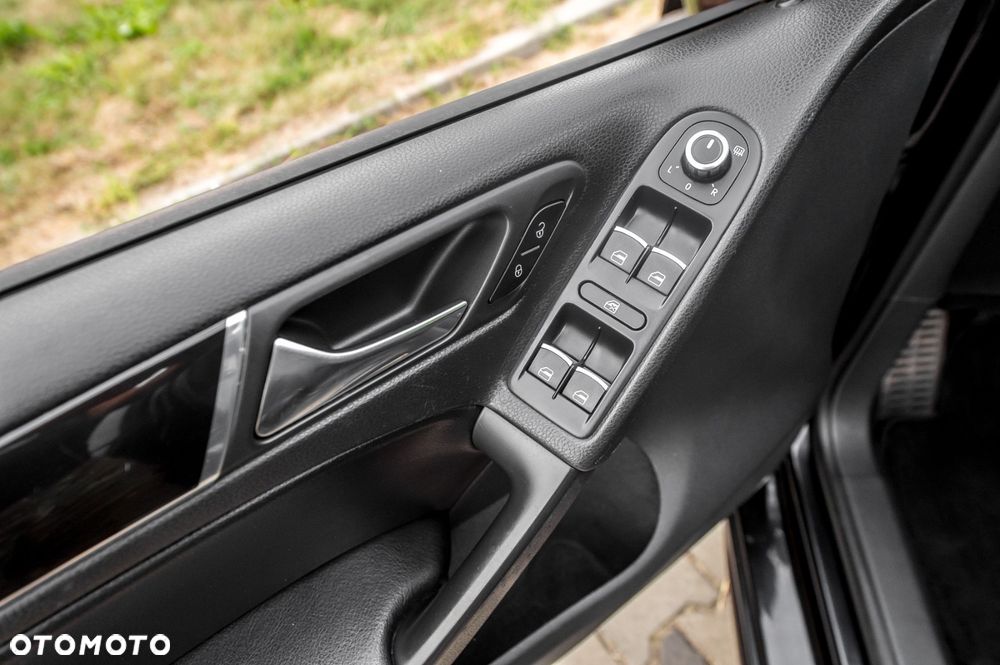 Volkswagen Golf 2.0 GTI - 21