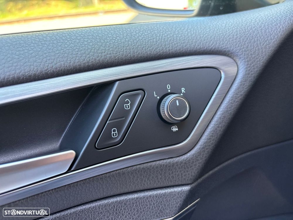 VW Golf Variant 1.6 TDi Confortline - 10