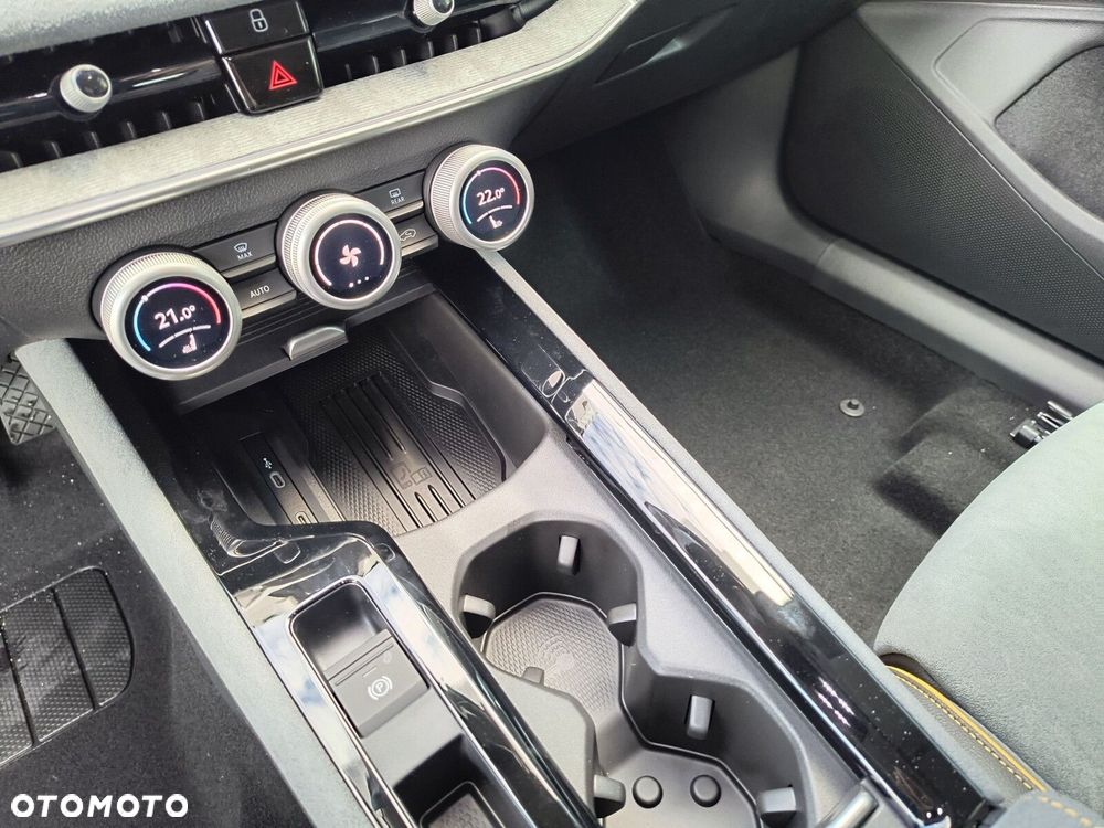 Skoda Superb 2.0 TSI Drive DSG - 16