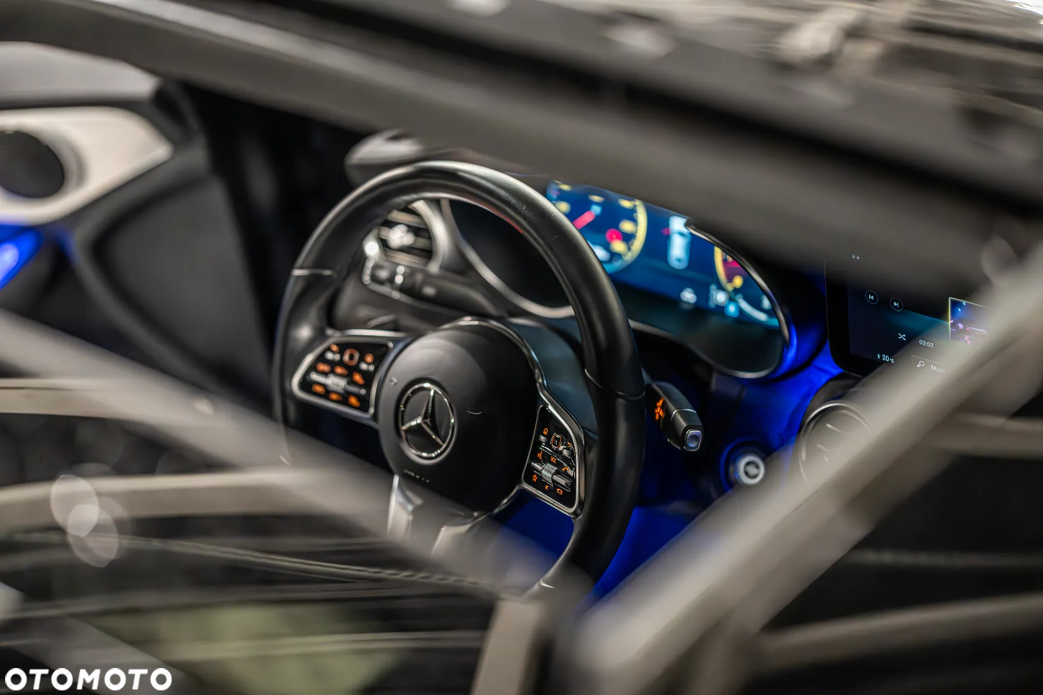 Mercedes-Benz GLC 300 4Matic 9G-TRONIC AMG Line - 19