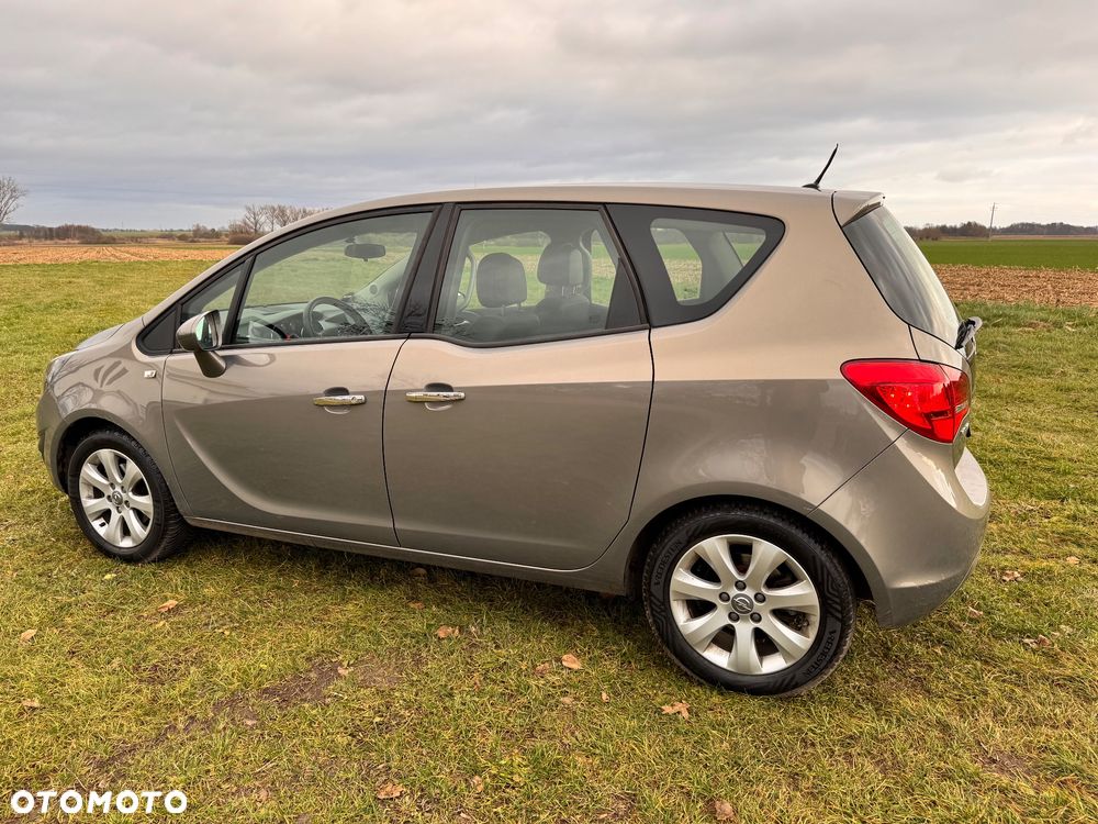 Opel Meriva 1.4 T Cosmo - 11
