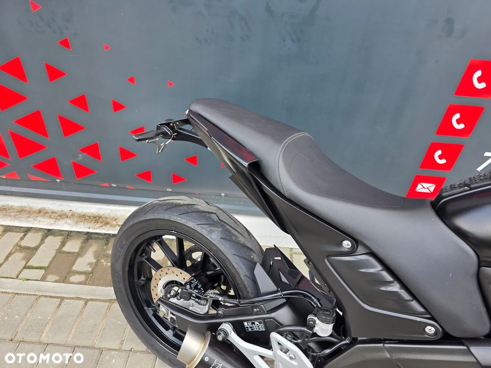 Yamaha MT - 13