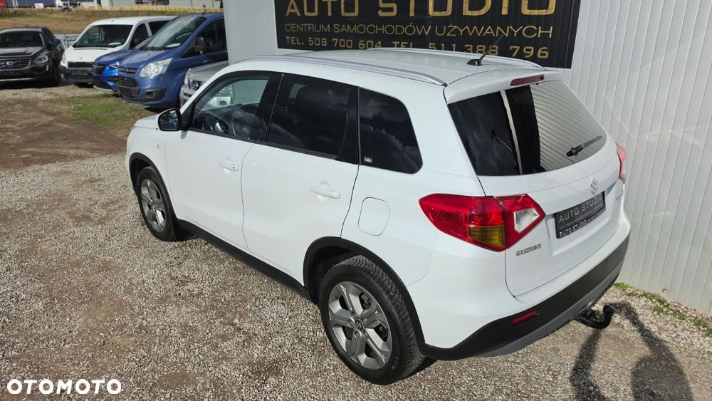 Suzuki Vitara - 25