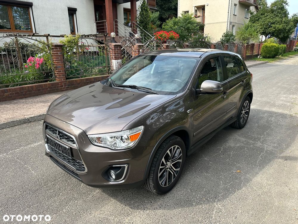 Mitsubishi ASX - 5