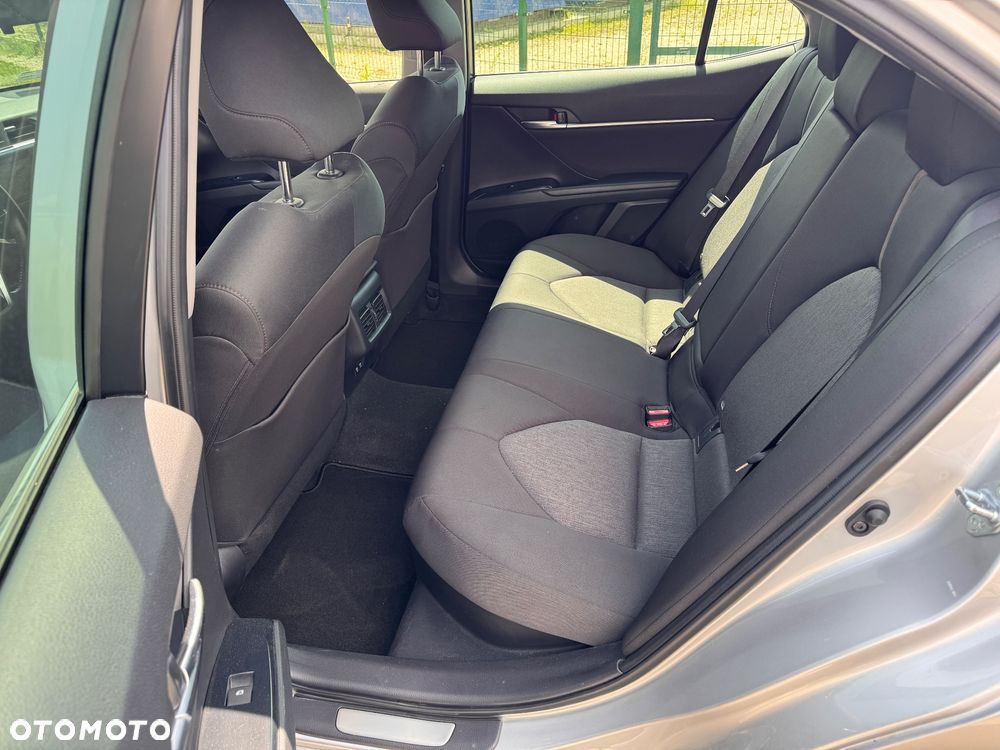 Toyota Camry 2.5 Hybrid Prestige CVT - 11