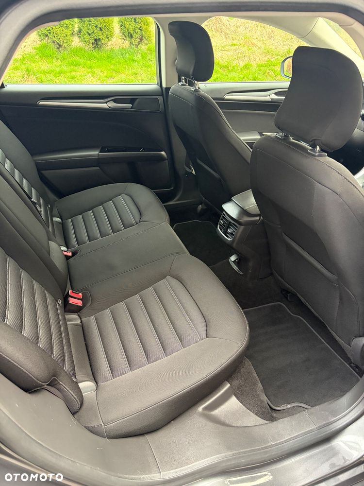 Ford Mondeo 2.0 TDCi STart-Stopp PowerShift-Aut Titanium - 7