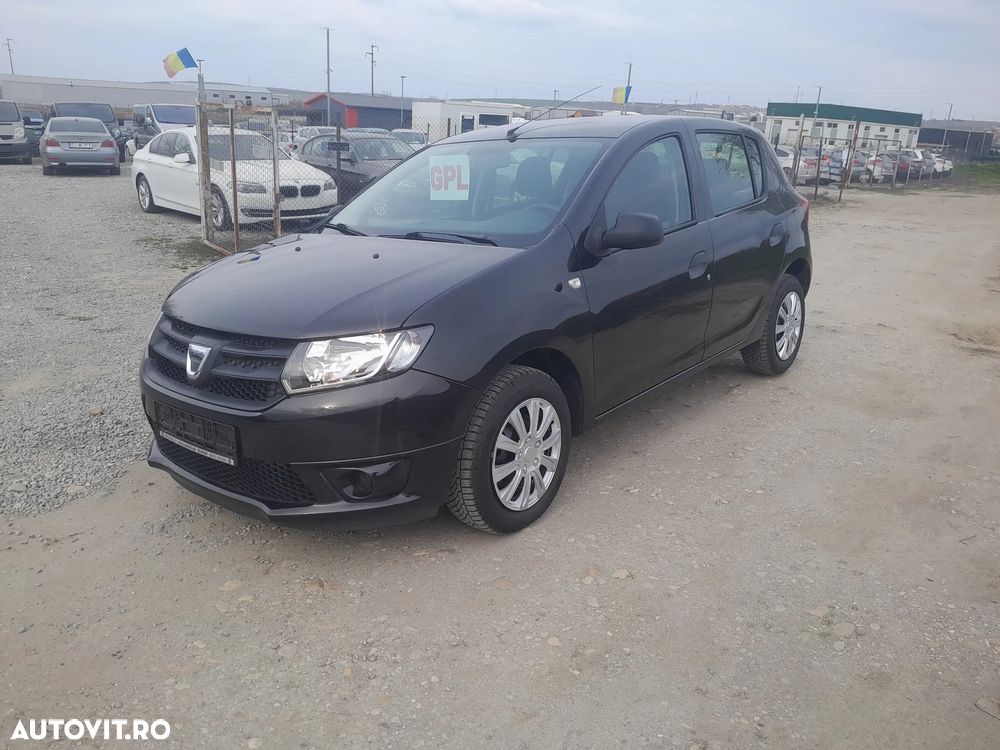 Dacia Sandero - 4