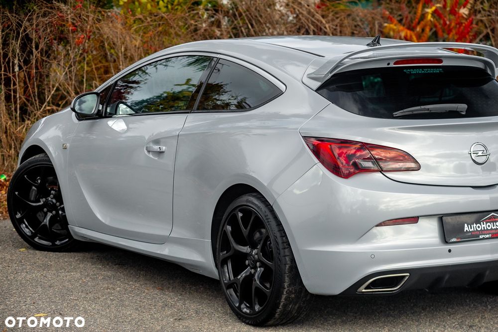 Opel Astra OPC Start/Stop - 8