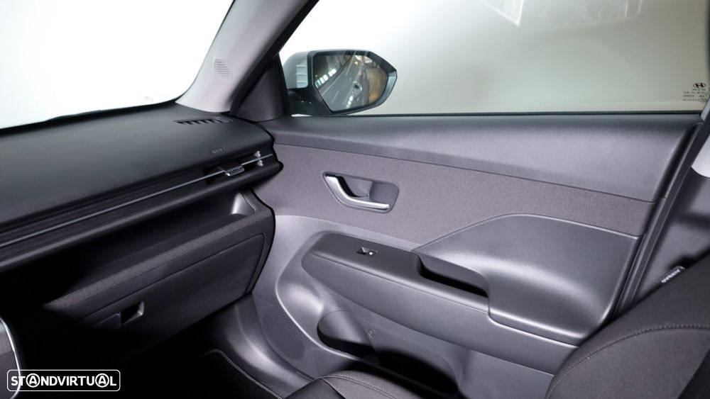 Hyundai Kauai 1.6 GDi HEV Premium - 19